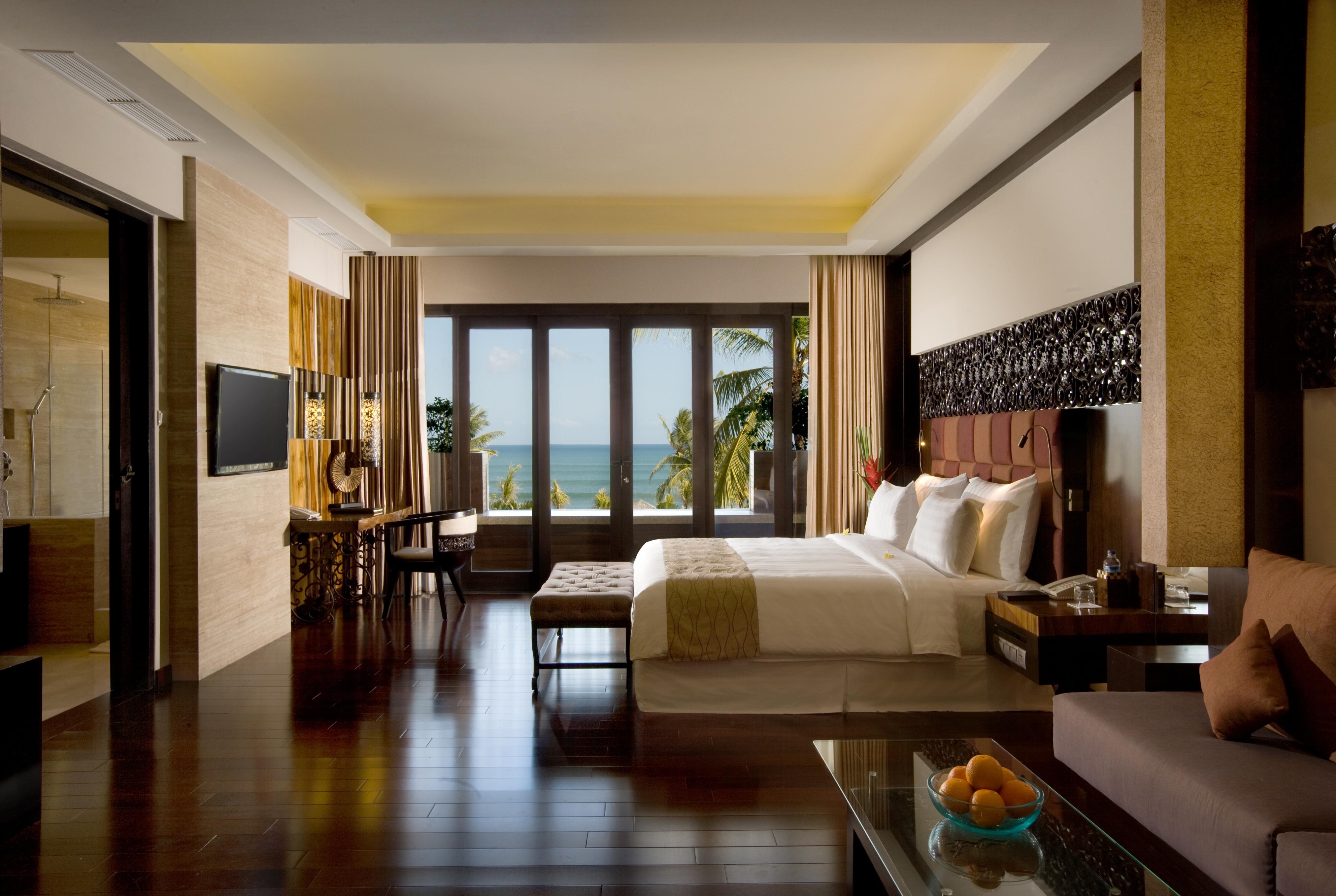 The Seminyak Beach Resort & Spa Экстерьер фото A bedroom at the Taj Bengal