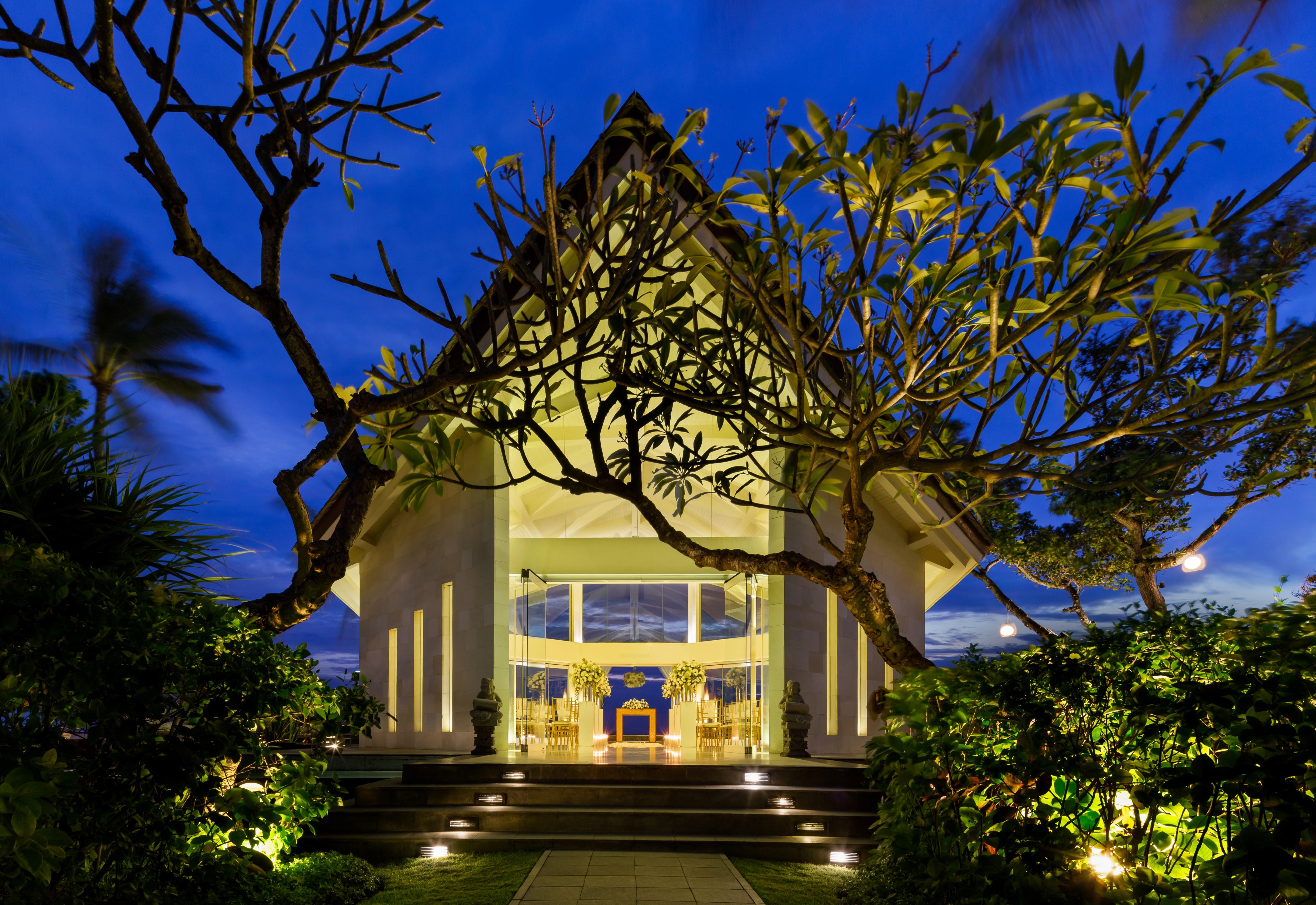The Seminyak Beach Resort & Spa Экстерьер фото The Chapel at the Intercontinental Resort