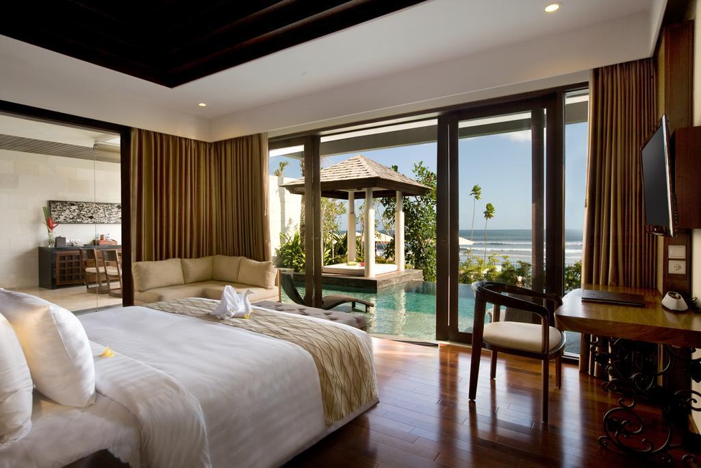 The Seminyak Beach Resort & Spa Экстерьер фото